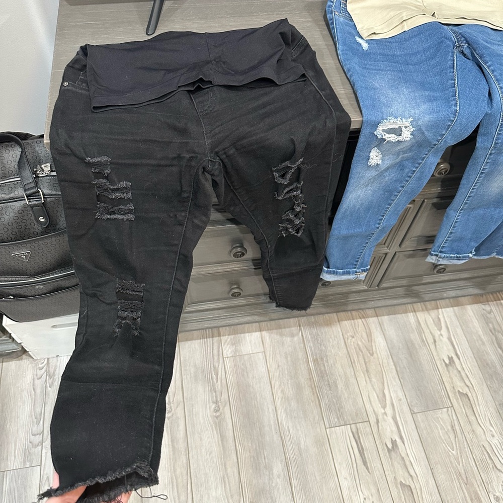 Maternity Jeans And Shorts Lot!